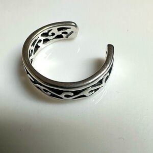 White gold vermeil 925 Gold Engraved Ornate pinky adjustable Toe Ring